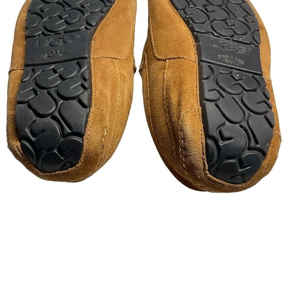 UGG Men's Ascot Chestnut Suede Leather Slippers Size 7 - Picture 12 of 15